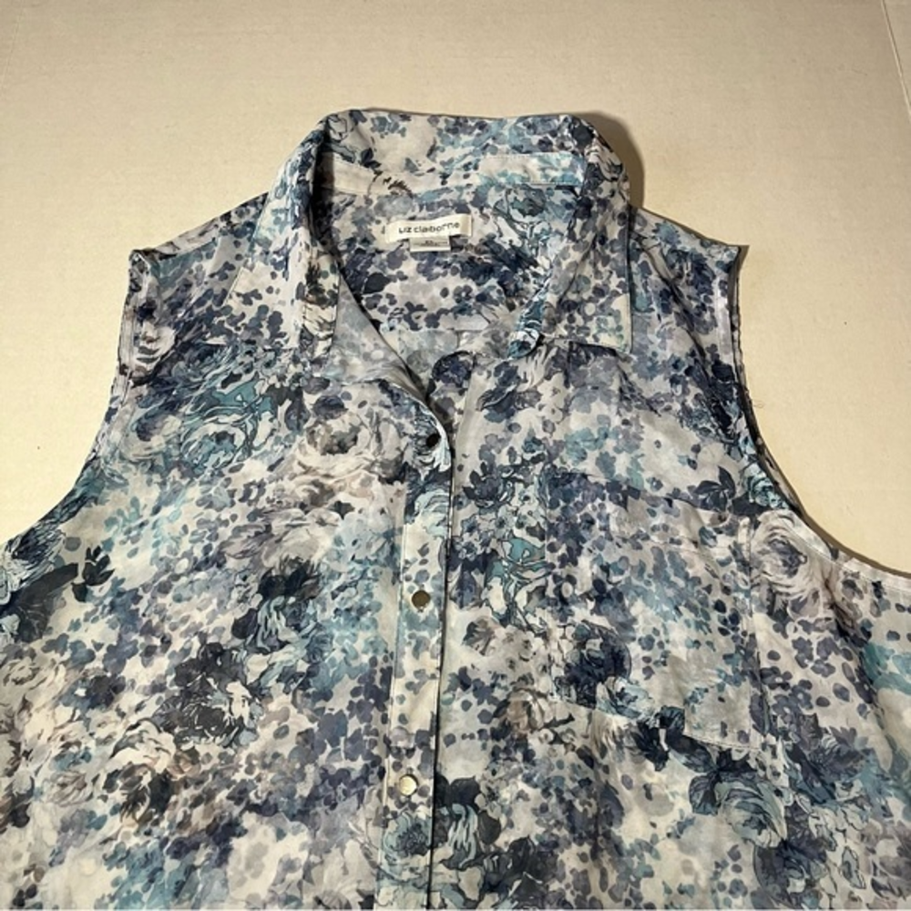 Liz Claiborne Sleeveless Blue Floral Front Button Top Size XL